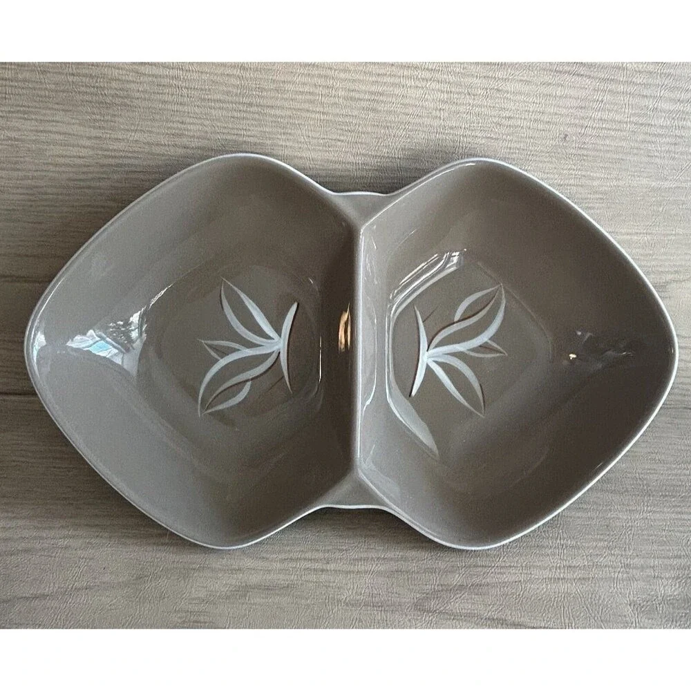 Winfield Desert Dawn Oval Divided Bowl Serving Vegetable USA Hand Crafted